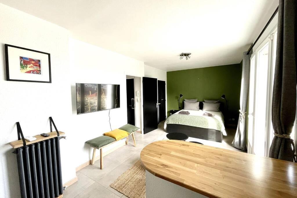 Mon Appart'Hotel - Climatisation Avec Parking Gratuit Brive-la-Gaillarde Eksteriør billede
